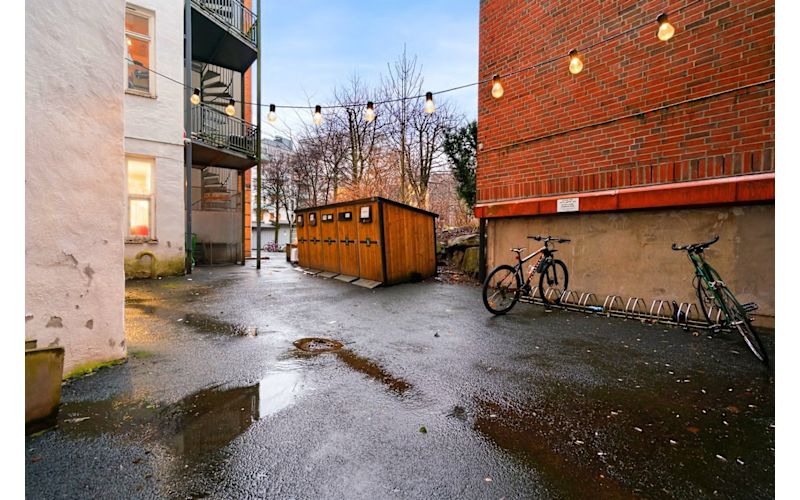 Syllelparkering, søppelhåndtering - Foto Zovenfra AS