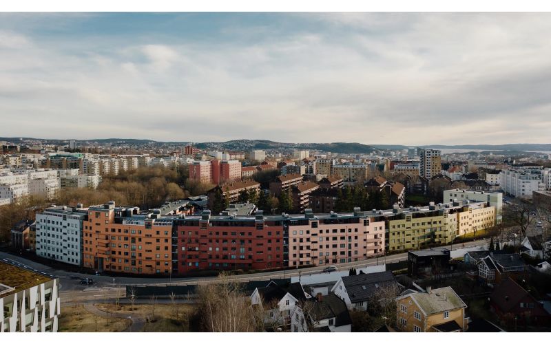 Bildet viser nymalt fasade malt av Thorendahl AS. Fotograf Einar Aslaksen.