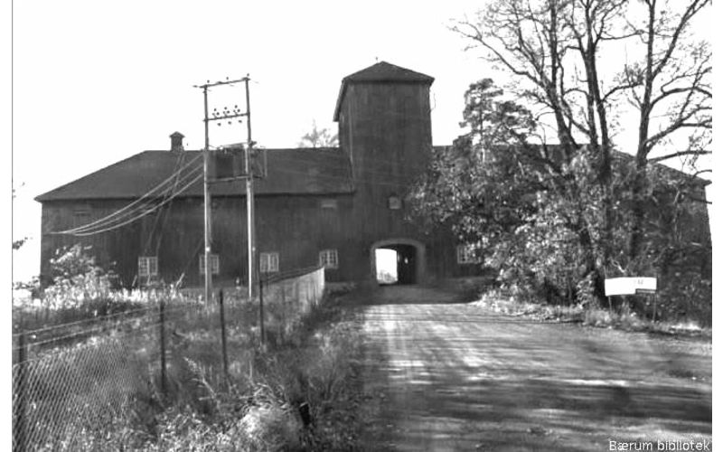 Låven på Oksenøen bruk 1970 (foto: Bærum kommune)